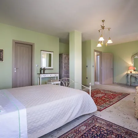 Luxury Casa Maravillosa Villa *