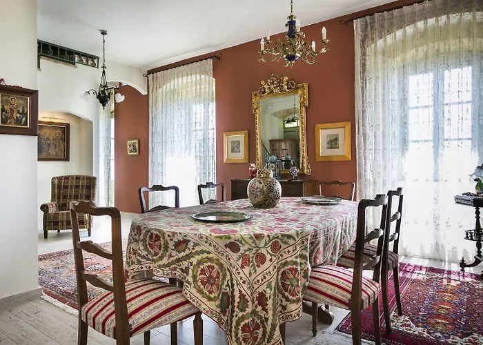 Luxury Casa Maravillosa Villa *