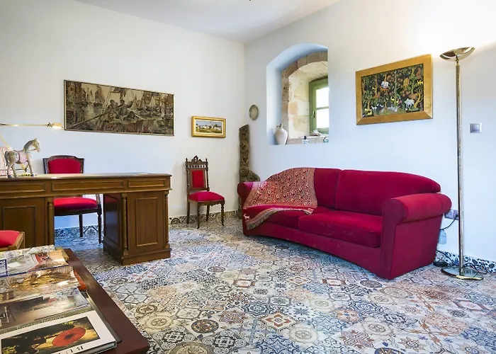 Luxury Casa Maravillosa Villa *