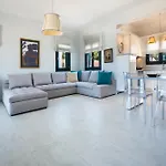 Estrellas Luxury