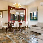 Villa Estrellas Luxury