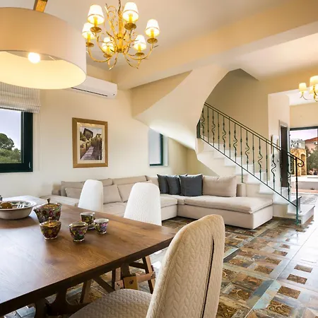 Estrellas Luxury *
