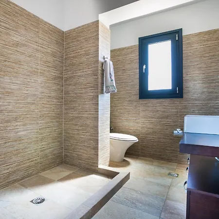 Estrellas Luxury * Σβορωνάτα