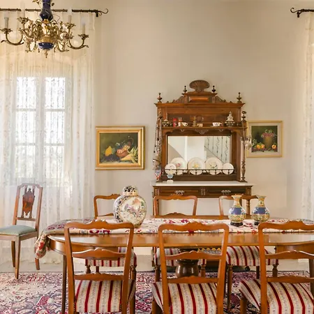 Estrellas Luxury Σβορωνάτα