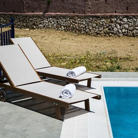 Βίλα Estrellas Luxury Σβορωνάτα