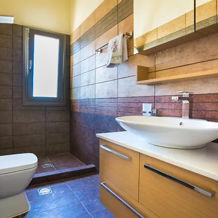 Estrellas Luxury Σβορωνάτα