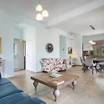 Estrellas Luxury Villa *